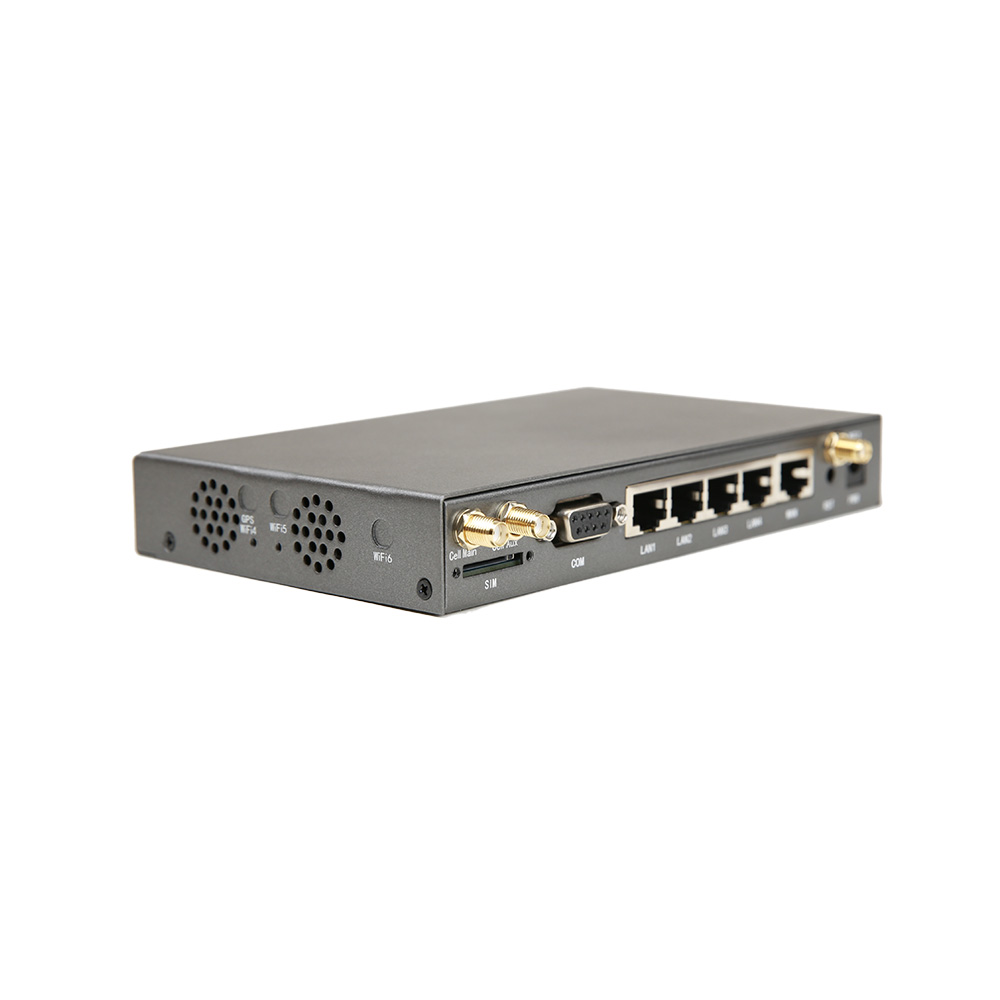 H820 4G PoE Router