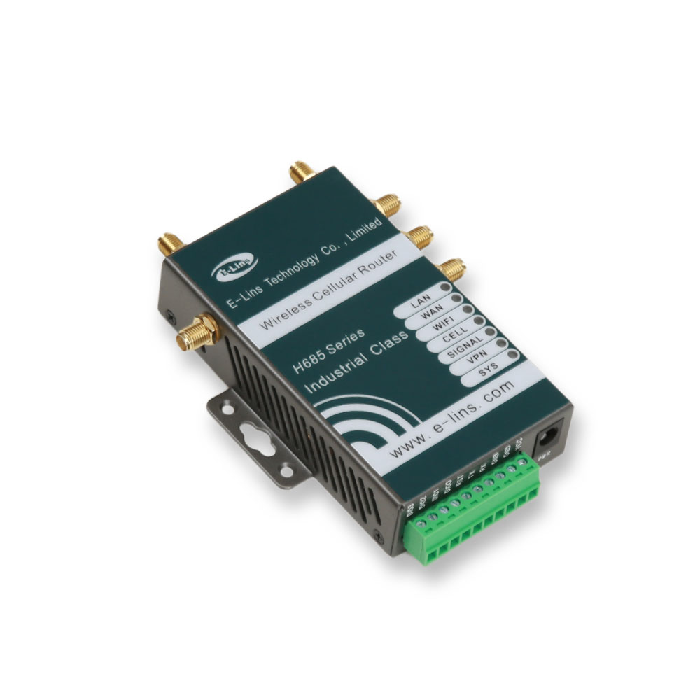 Wide temperature industrial router